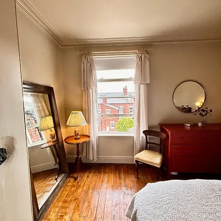 Stunning 5bed House With Cosy Outdoor Spaces Apartment *