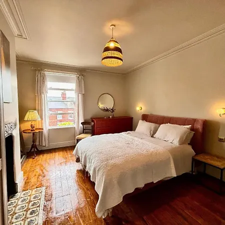 Apartment Stunning 5bed House With Cosy Outdoor Spaces