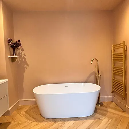 Apartment Stunning 5bed House With Cosy Outdoor Spaces *